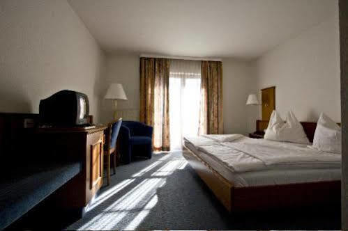 פרייבורג Hotel Blume מראה חיצוני תמונה